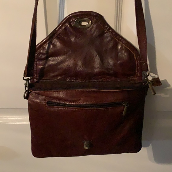Leather Moroccan bag - Picture 3 of 3